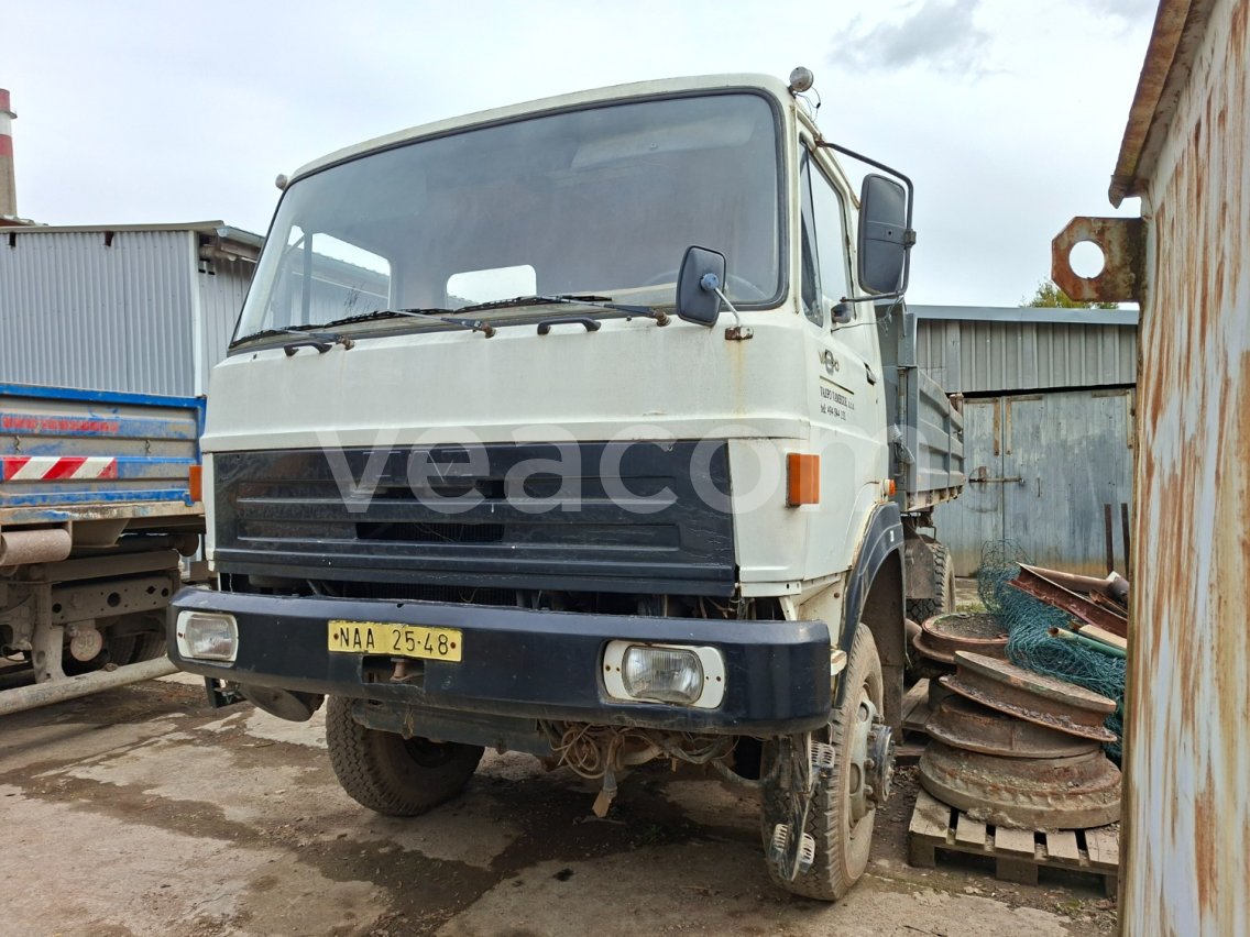 Online aukce: LIAZ  VALNÍKOVÝ SKLÁPĚČ 151.261 4X4