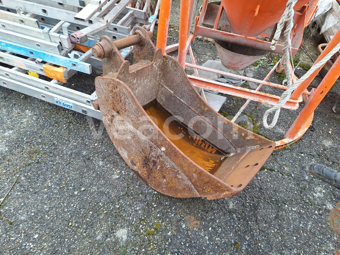 Online aukce:   PODKOPOVÁ LŽÍCE 40 CM