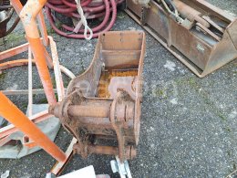 Online aukce:   PODKOPOVÁ LŽÍCE 40 CM