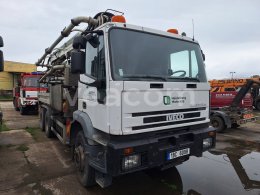 Online aukce: IVECO  EUROTRAKKER 260E38 6X4 + CIFA 32