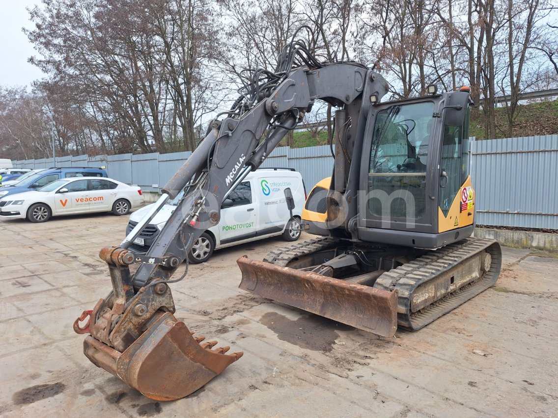 Online aukce: MECALAC  10 MCR