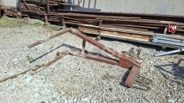 Online aukce:   ZÁVĚSNÉ PALETOVÉ VIDLE