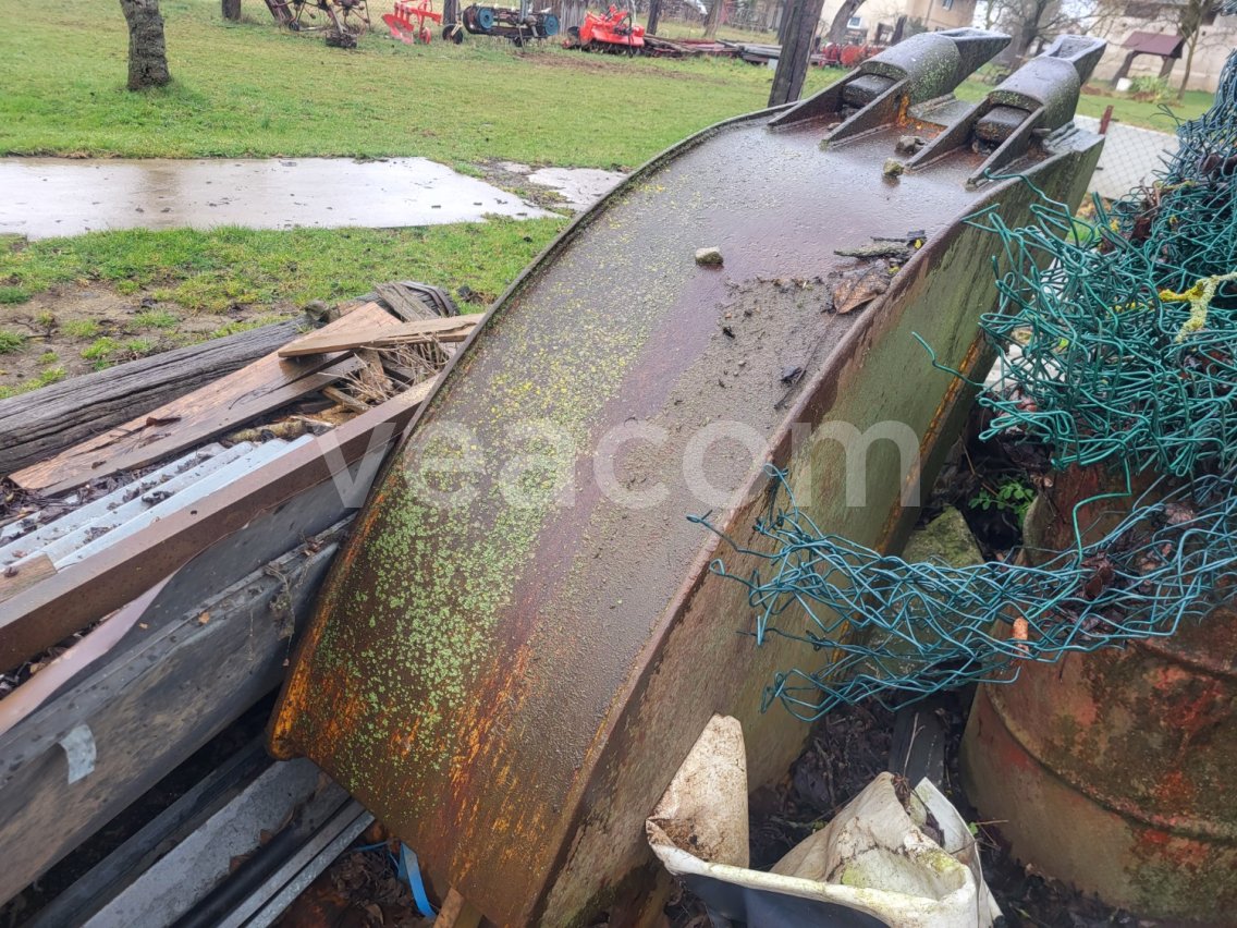 Online aukce: UDS  400MM