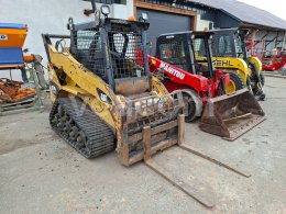 Online aukce: CATERPILLAR  257 B3