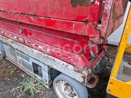 Online aukce: SKYJACK  NŮŽKOVÁ PRACOVNÍ PLOŠINA