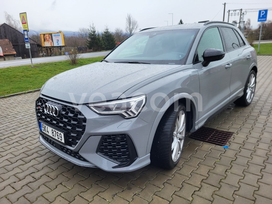 Online aukce: AUDI  RS Q3