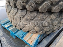 Online aukce:   MICHELIN  14 00 M 20