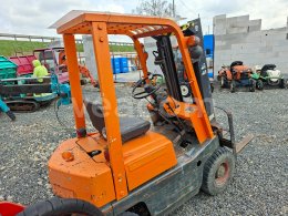 Online aukce: NISSAN  NF 01