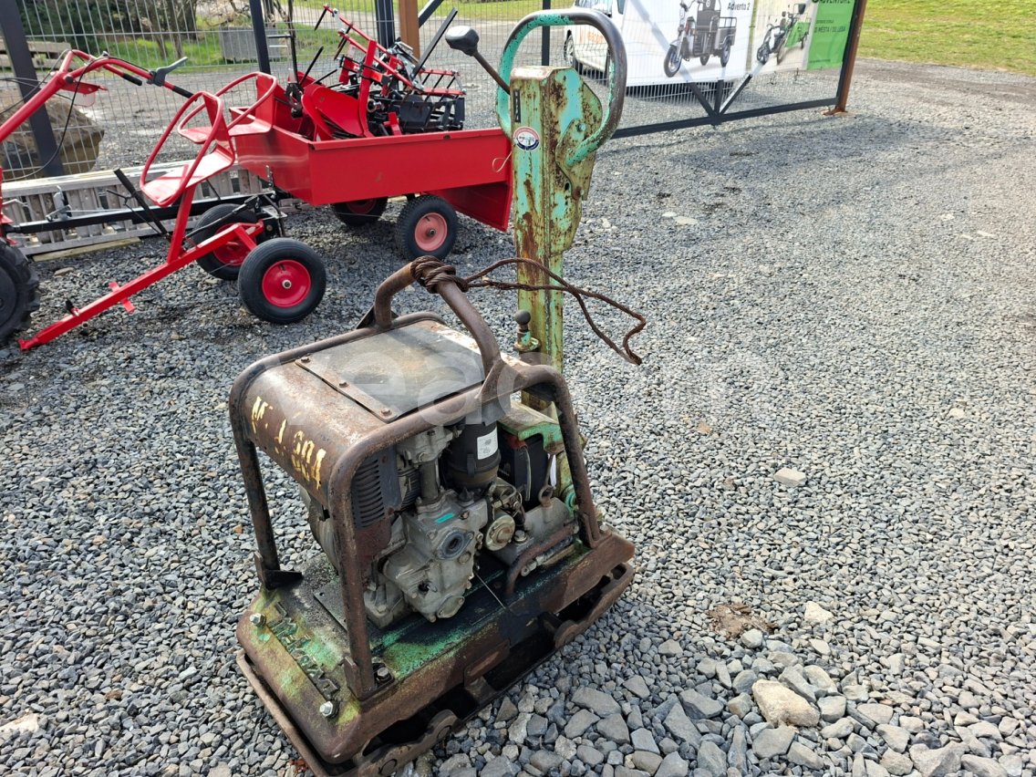 Online aukce:   MIKASA SANGYO MVH304 DSBR