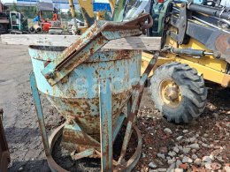 Online aukce:   VANA NA BETON