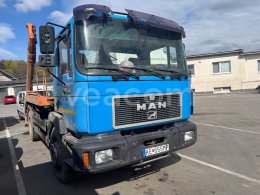 Online aukce: MAN  F2000