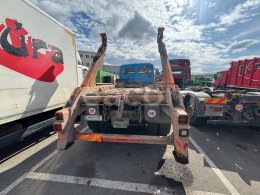 Online aukce: MAN  F2000