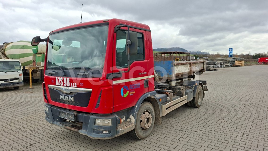 Online aukce: MAN  TGL 12.180