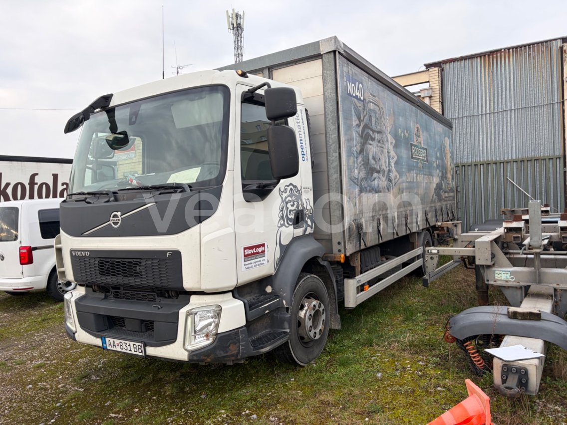 Online aukce: VOLVO  FL 210