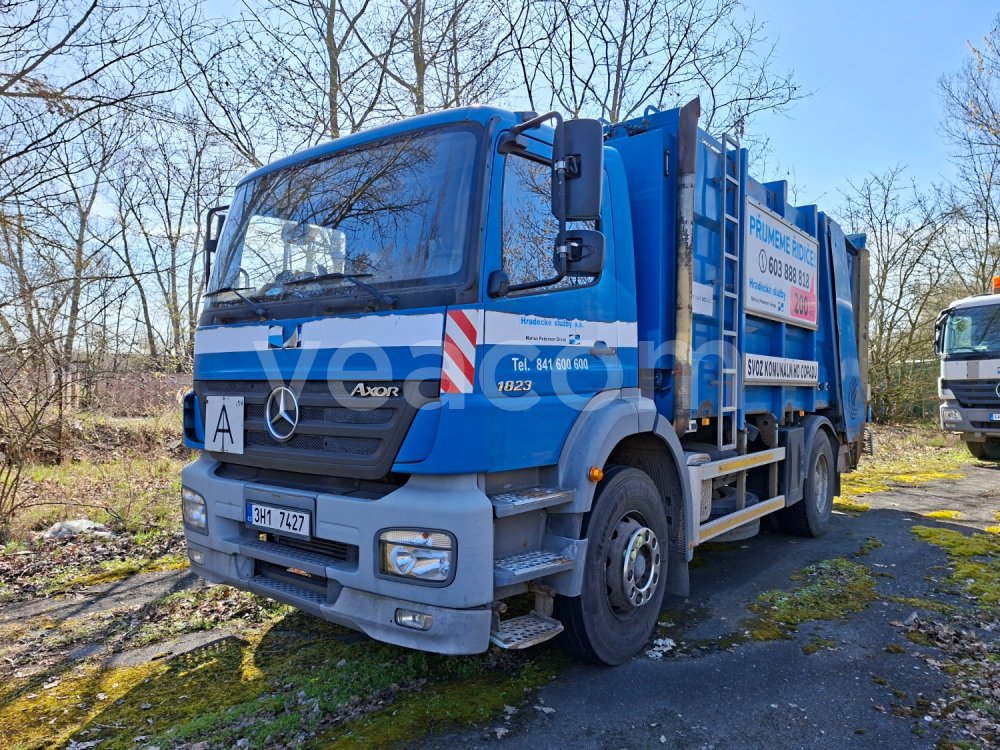 Online aukce: MB  AXOR 1823