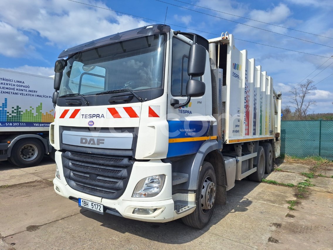 Online aukce: DAF  CF 330 FAN 6X2