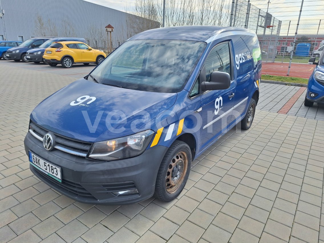 Online aukce: VOLKSWAGEN  CADDY 4X4 + POJÍZDNÁ DÍLNA