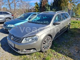 Online árverés: VOLKSWAGEN  PASSAT VARIANT