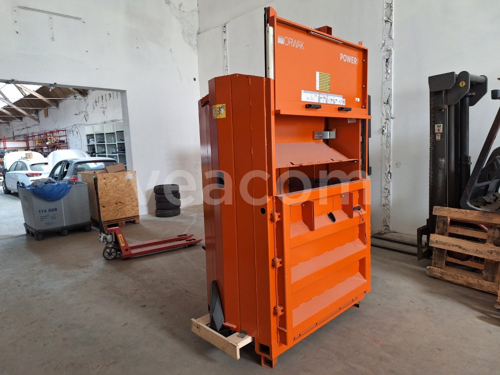 Aukcja internetowa:  ORWAK COMPACTOR 3420
