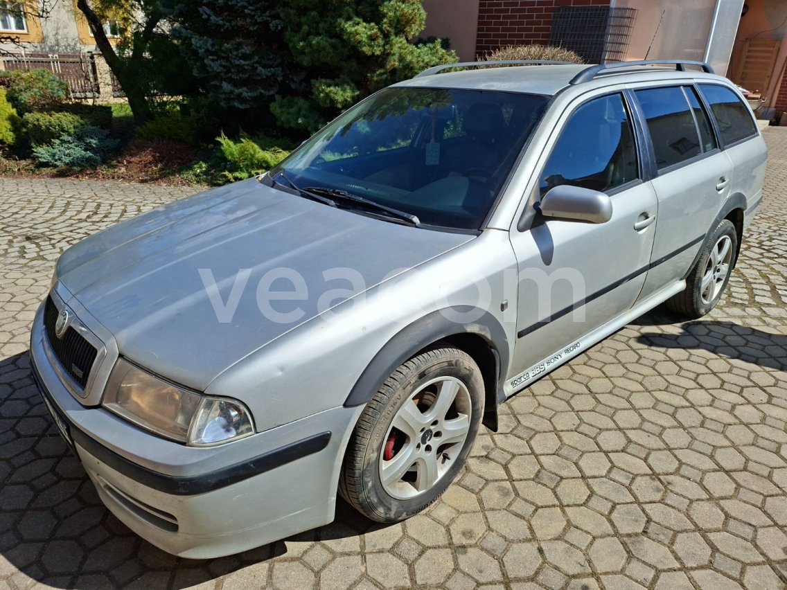 Online aukce: ŠKODA  OCTAVIA COMBI