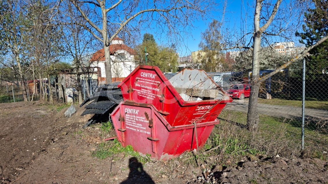 Online aukce:   KONTEJNER 2 KS