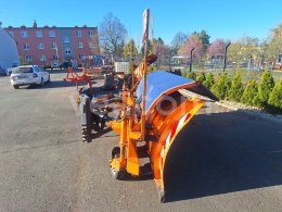Online aukce:   UNIKONG PSV 270.4 HYDRAULICKÁ SNĚHOVÁ RADLICE 320 CM