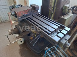 Online aukce:   MAS FN 32 UNIVERZÁLNÍ FRÉZKA