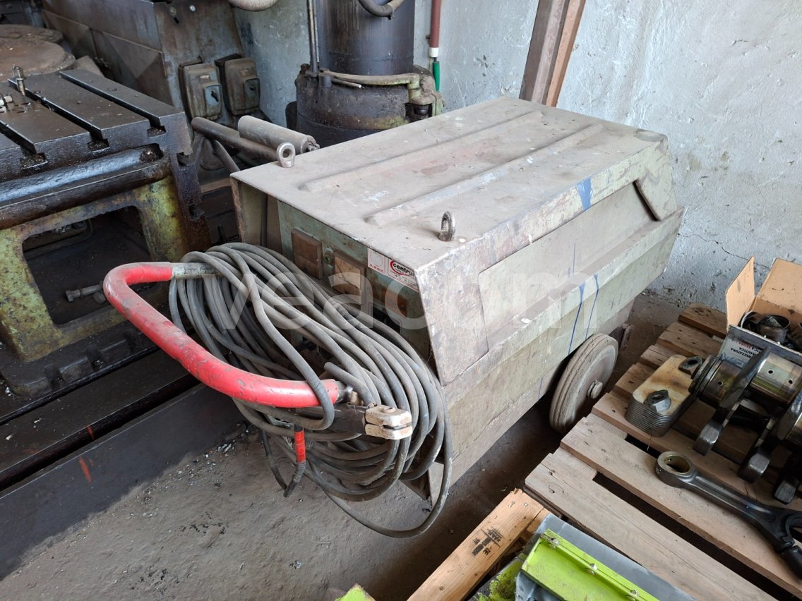 Online aukce:   MEZ BRUMOV KS-350/01 SVAŘOVACÍ USMĚRŇOVAČ