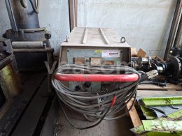 Online aukce:   MEZ BRUMOV KS-350/01 SVAŘOVACÍ USMĚRŇOVAČ