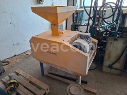 Online aukce:   SKIOLD SM - 4000 DRTIČ