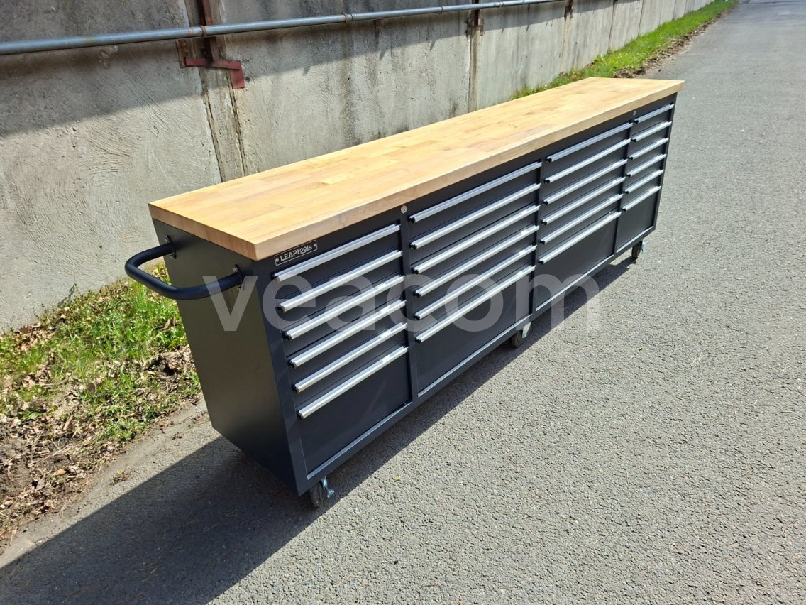 Online aukce:   VOZÍK NA NÁŘADÍ LEAP TOOLS