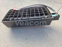 Online aukce:   ZVOX SU-CM57 MÍCHACÍ LOPATA PRO MINI NAKLADAČ