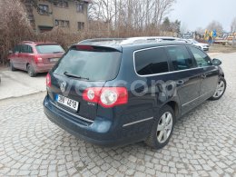 Online auction:   VW PASSAT VARIANT