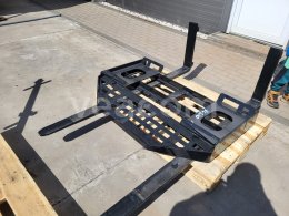 Online-Versteigerung:  SKID STEER FORK DHC 60"