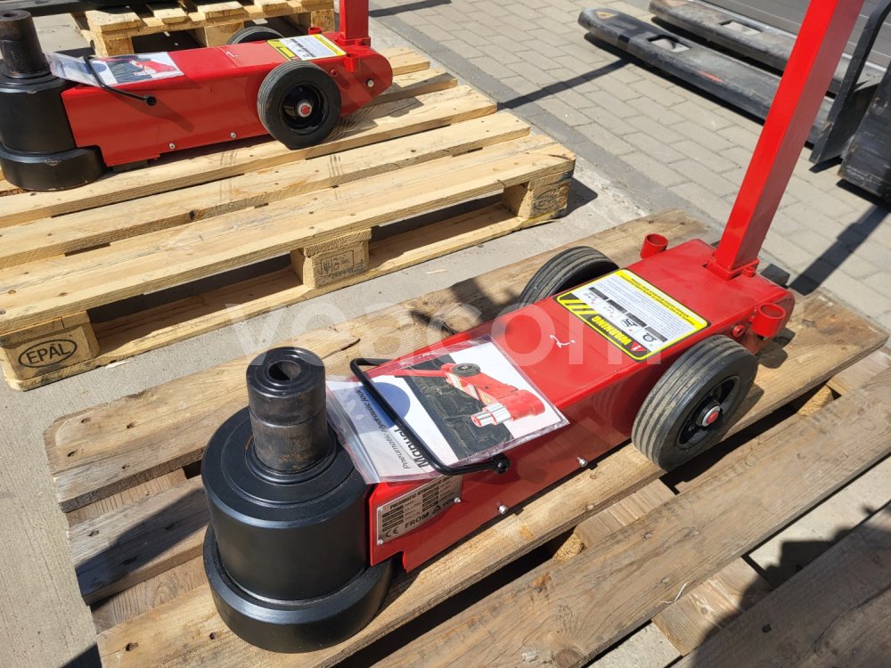 Online aukce:  MAIXU MX-80T