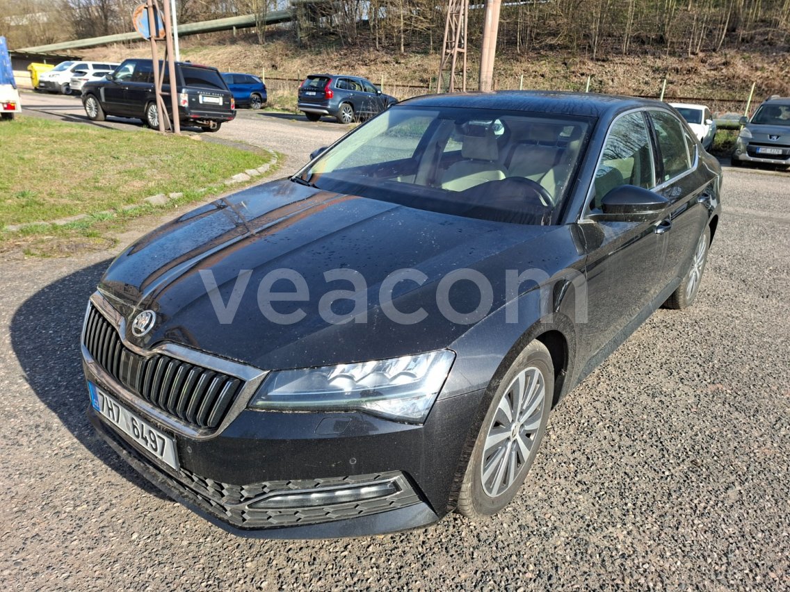 Online aukce: ŠKODA  SUPERB