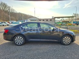 Online aukce: ŠKODA  SUPERB