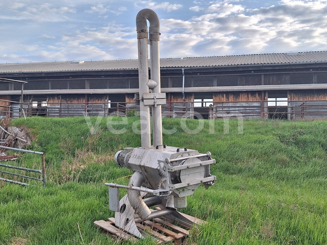 Online aukce:   SEPARÁTOR KEJDY