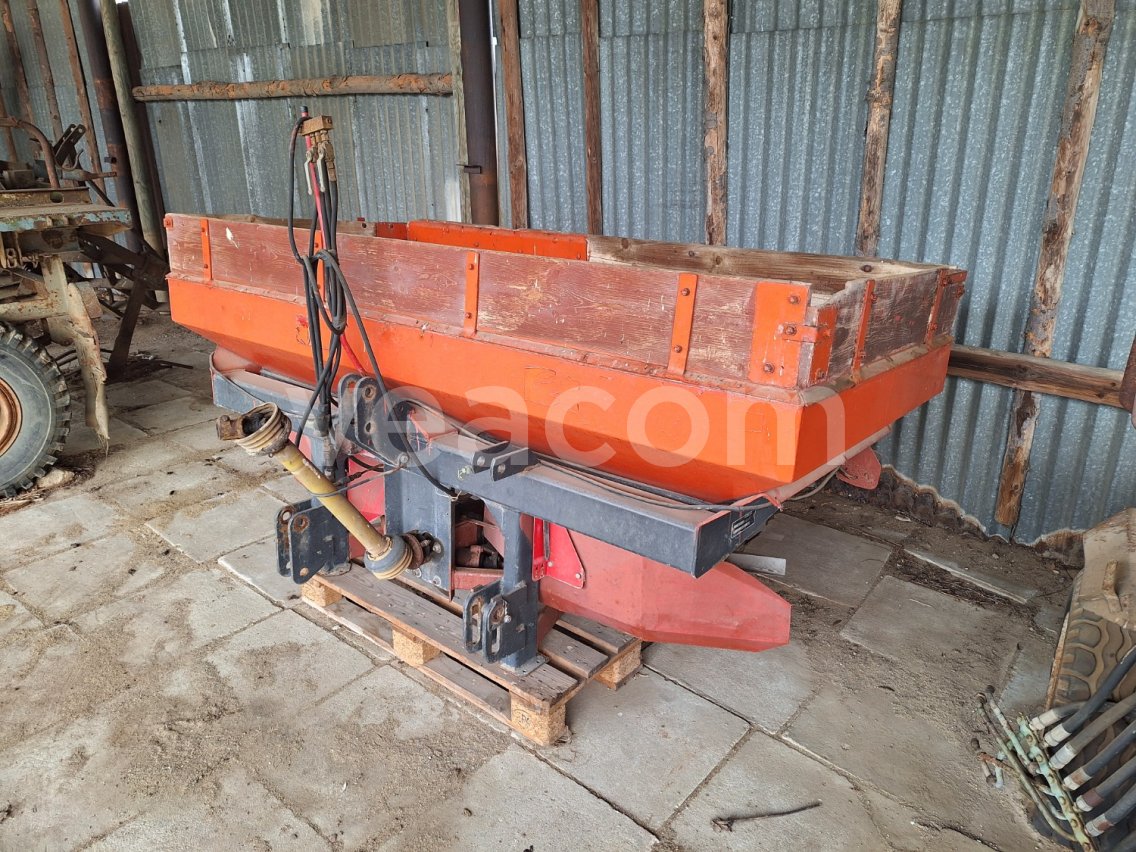 Online aukce:   GREENLAND RS-L