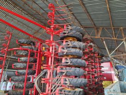 Online aukce: VÄDERSTAD  SEED DRILL RAPID RDA 800C