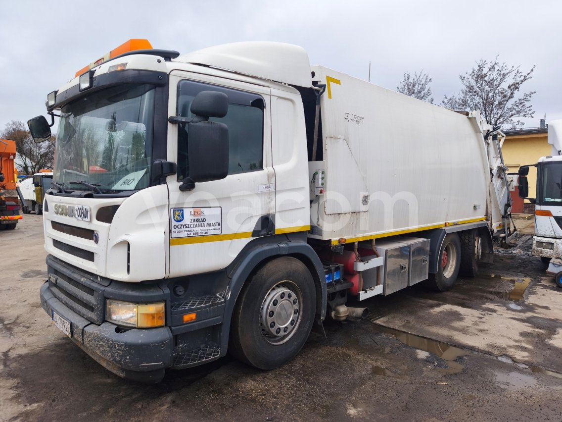 Online aukce: SCANIA  P 380