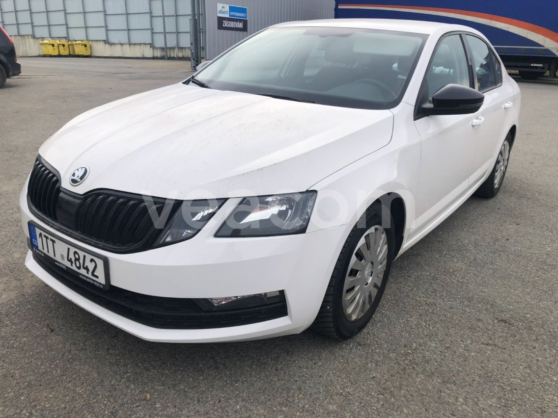 Online aukce: ŠKODA  OCTAVIA