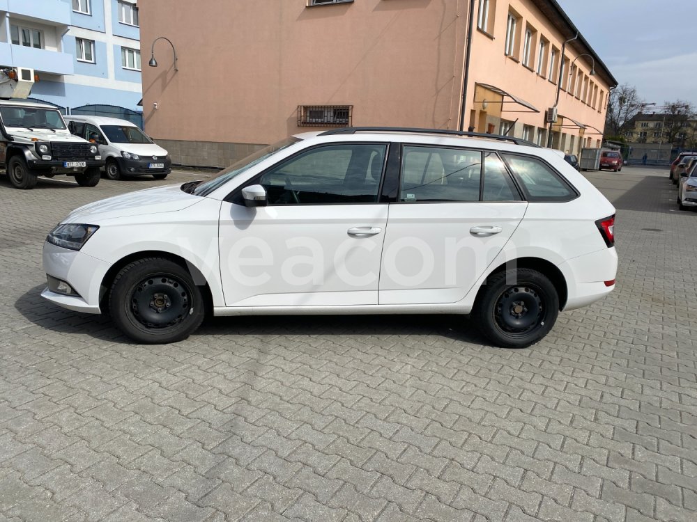 Aukcja internetowa: ŠKODA  FABIA