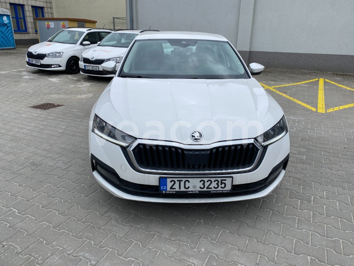 Online aukce: ŠKODA  OCTAVIA