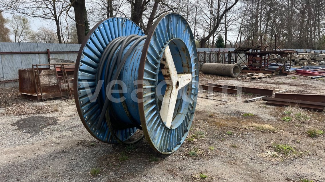 Online aukce:   KABELOVÝ BUBEN