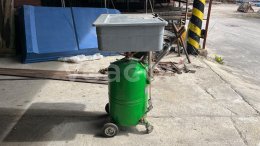 Online aukce:   RAASM VL65L - MOBILNÍ MYCÍ STŮL