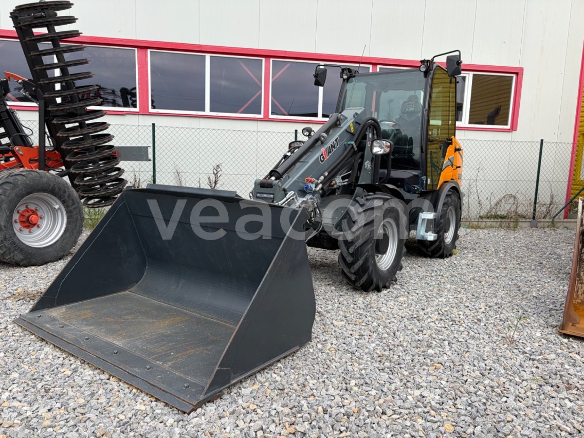 Online aukce: GIANT  G5000 TELE W50