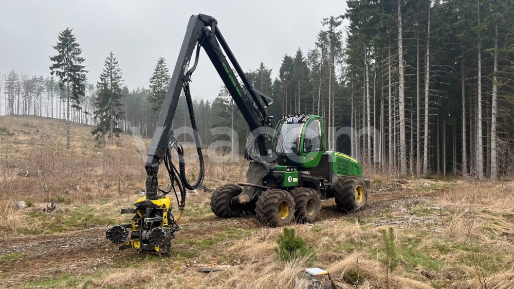 Aukcja internetowa: JOHN DEERE  1070 E 6X6
