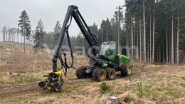 Online-Versteigerung: JOHN DEERE  1070 E 6X6