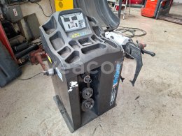 Online aukce: WEBER  KLASSIK VYVAŽOVAČKA KOL